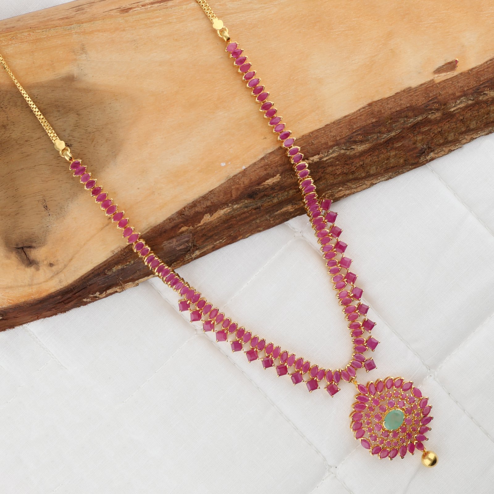 FANCY STONE NECKLACE